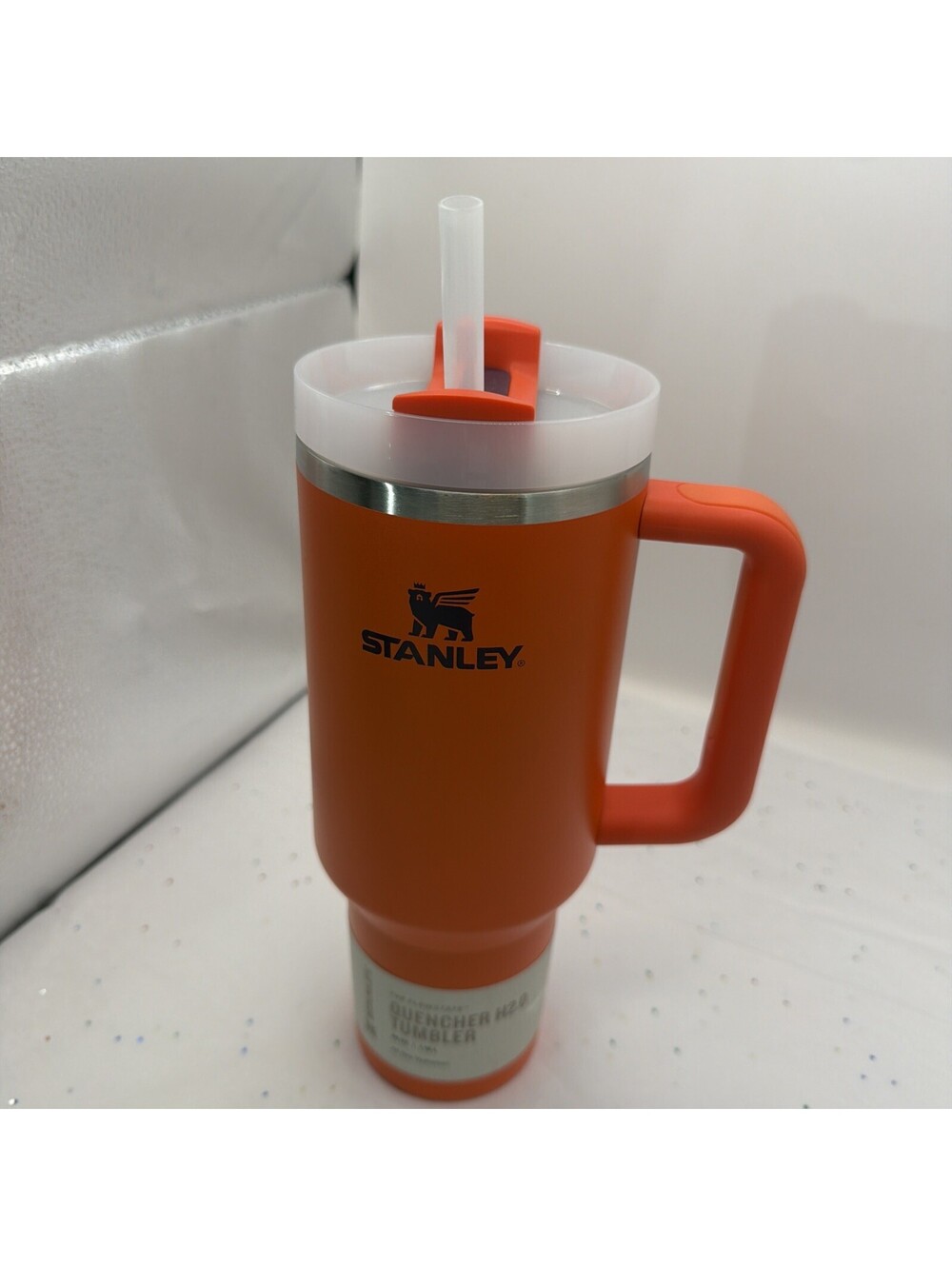 Stanley Quencher H2.0 FlowState 40 Oz Tumbler Tigerlily Plum NWT w/ Straw
